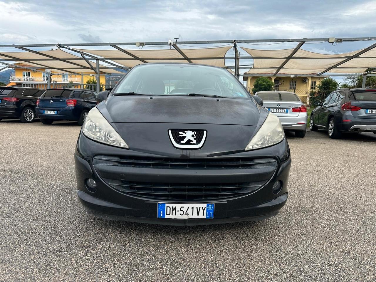 Peugeot 207 1.4 Benzina Anche Neopatentati