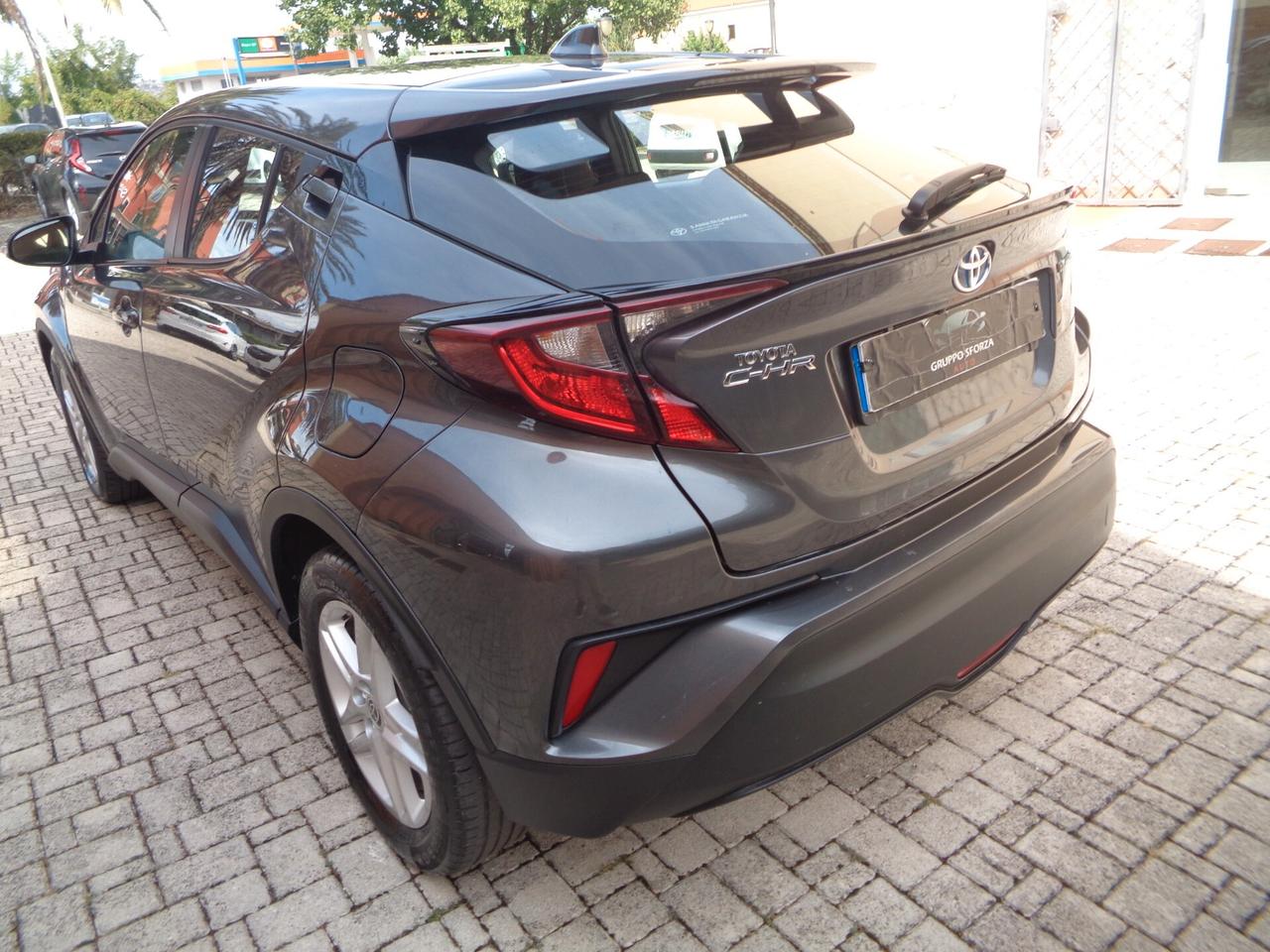 Toyota C-HR 1.8 Hybrid E-CVT Active NESSUN VINCOLO DI FINANZIAMENTO