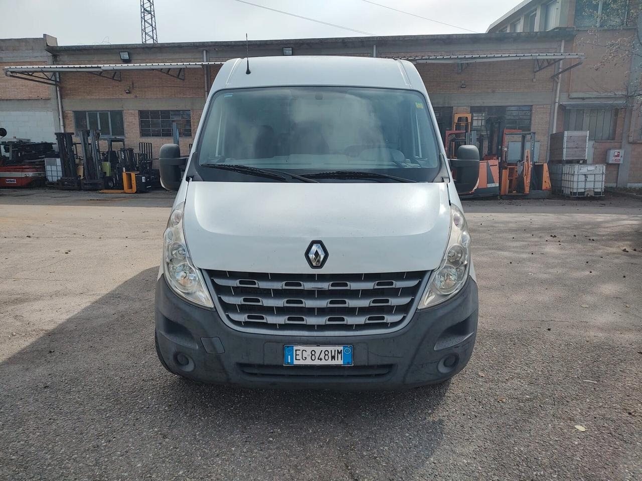 Renault Master T35 2.3 dci 125cv L3H2, EURO 5A, ATTREZZATO COME OFFICINA MOBILE