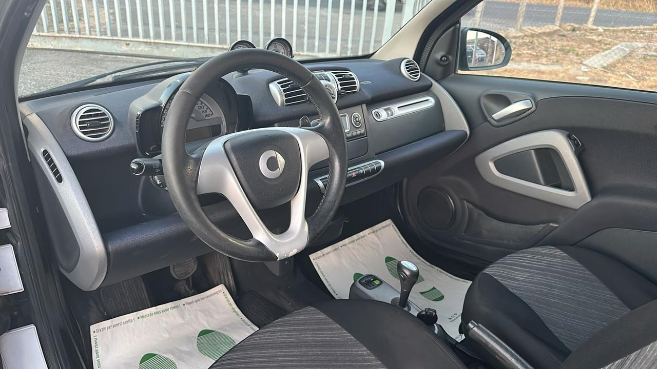 Smart ForTwo 1000 52 kW MHD coupé pure