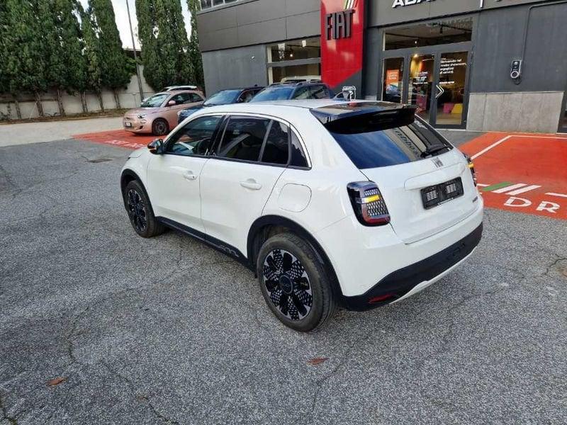 FIAT 600 (2023-->) Hybrid DCT MHEV La Prima