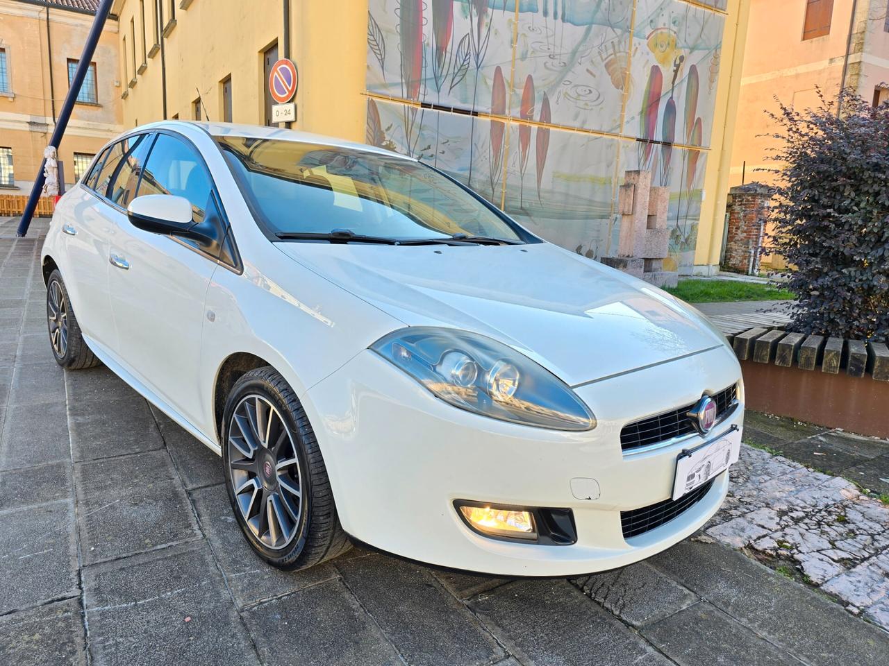 Fiat Bravo 1.6 MJT 105 CV DPF Dynamic ok Neopatentati