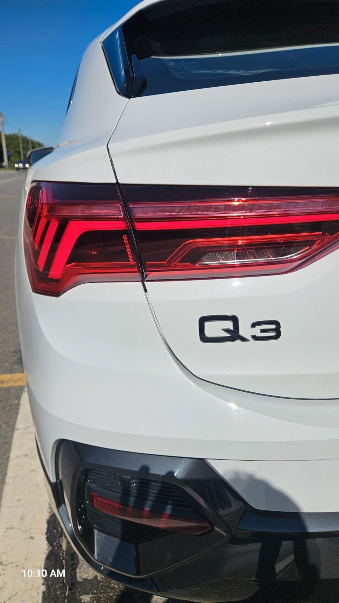 Audi Q3 35 TFSI S-TRONIC SPORTBACK AUT.