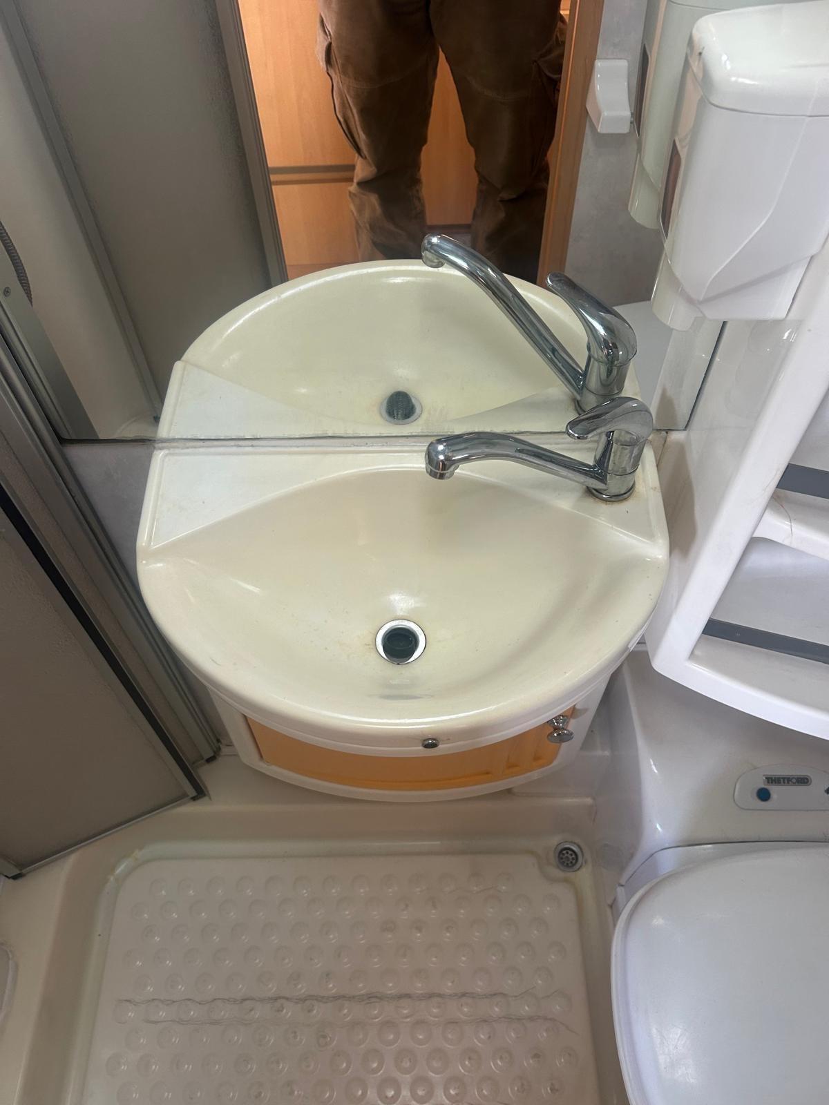 000 MANSARDATO Globetrotter del 2001 in saldo