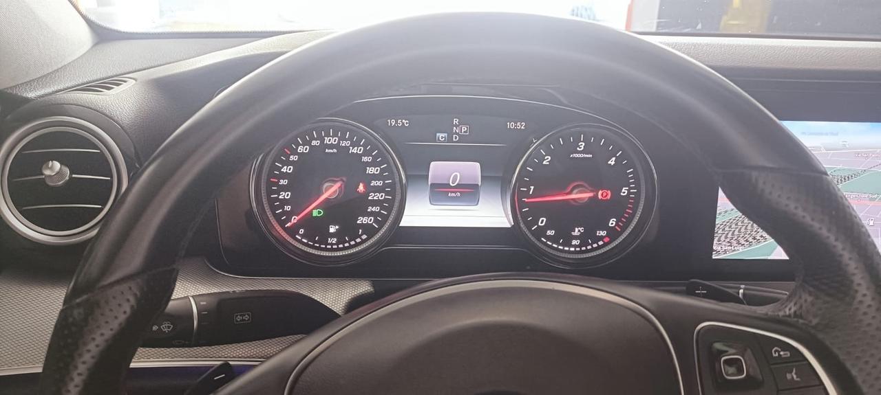 Mercedes-benz E 200 d Auto Premium Plus