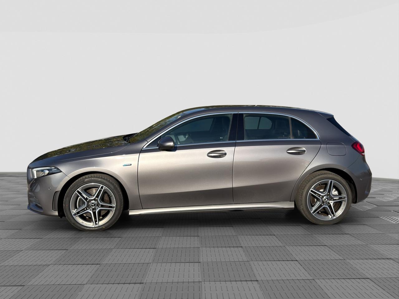 MERCEDES Classe A (W177) A 250 e EQ-POWER Automatic PREMIUM