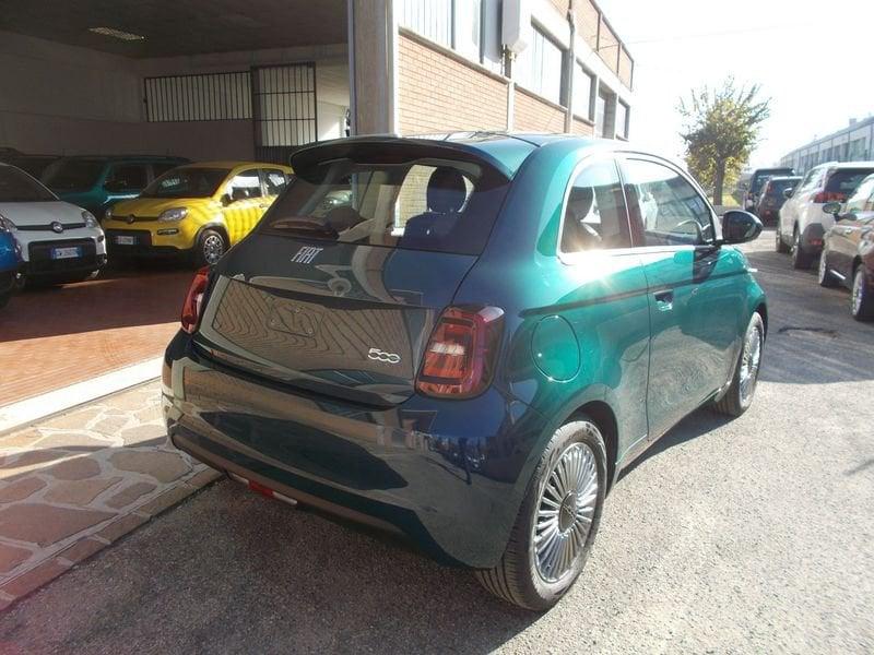 FIAT 500 Berlina 42 kWh 338.7575187 MASSARI MARCO NUOVA