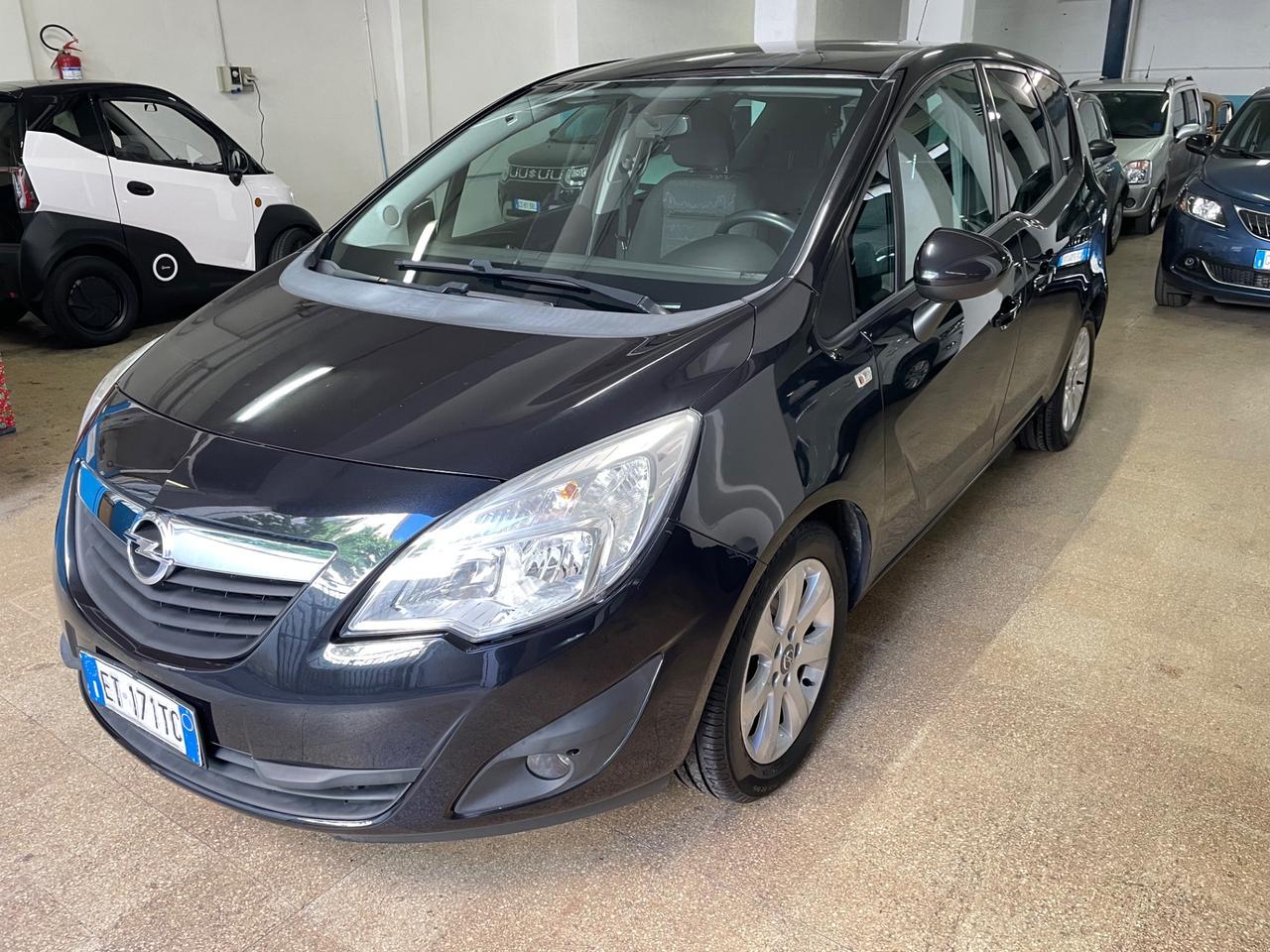 Opel Meriva 1.3 CDTI 95CV ecoFLEX Cosmo "Euro5B"