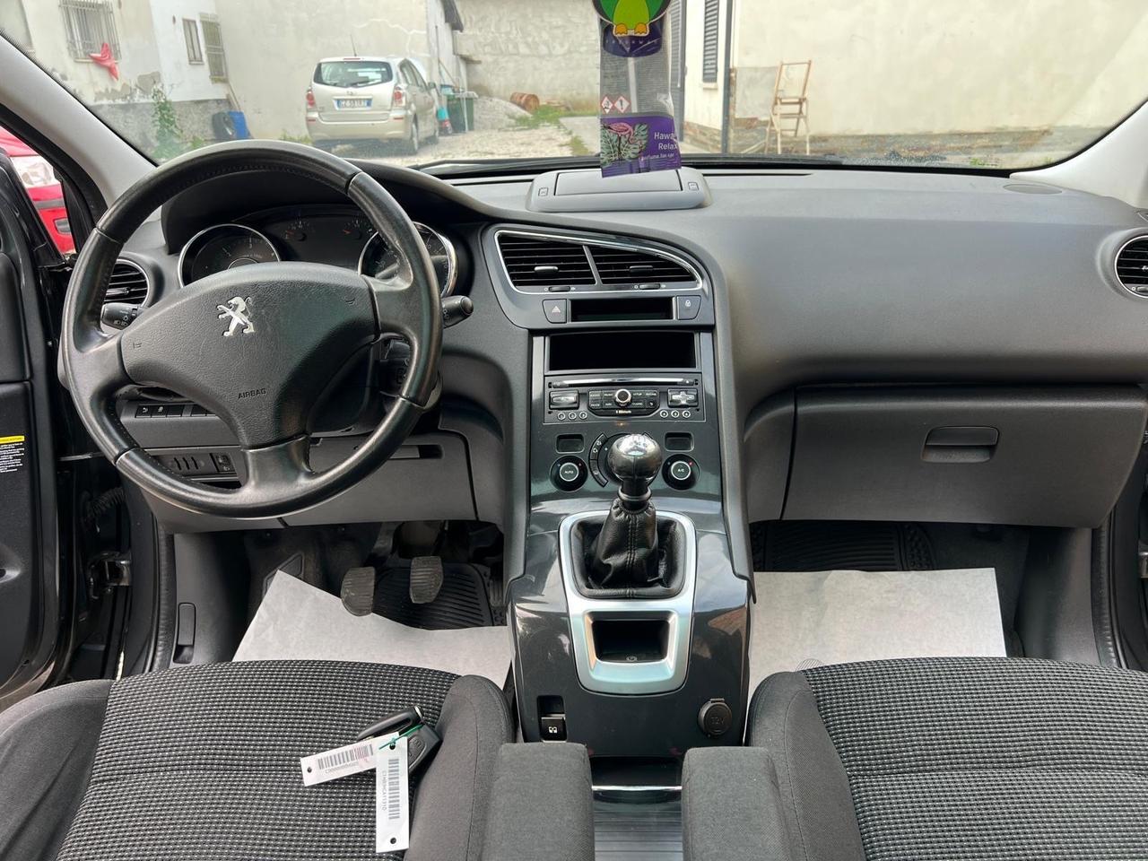 Peugeot 5008 BlueHDi 120 S&S Allure