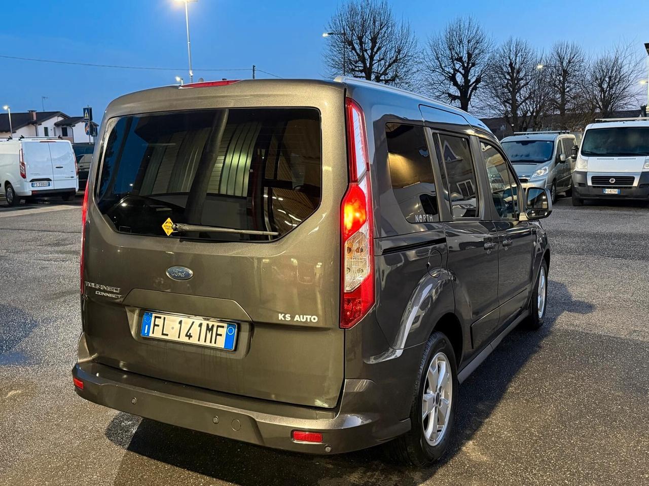 Ford Tourneo Connect 1.5 TDCi Titanium