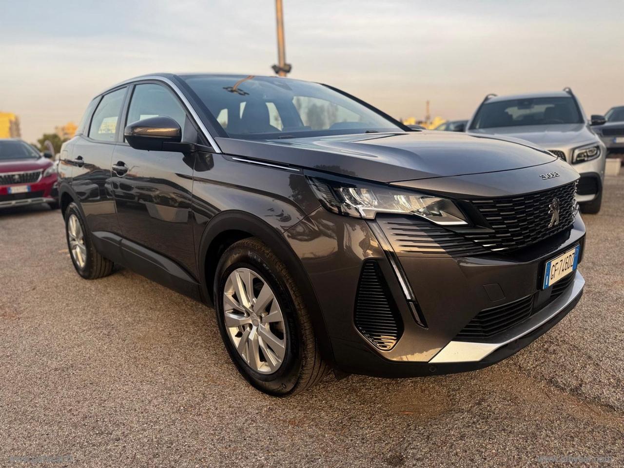 PEUGEOT 3008 BlueHDi 130 S&S EAT8 Allure