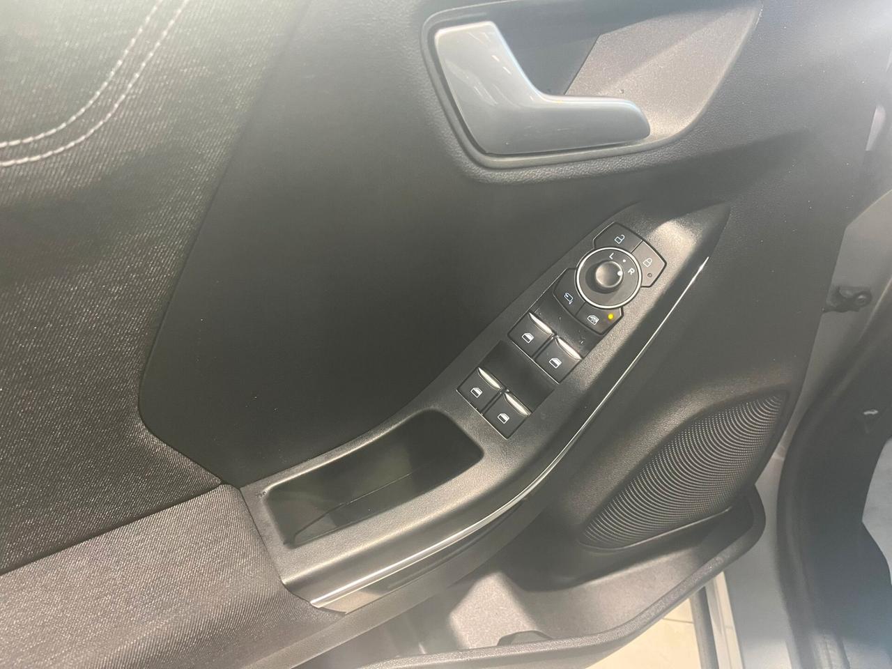 Ford Puma 1.0 EcoBoost Hybrid 125 CV S&S Titanium