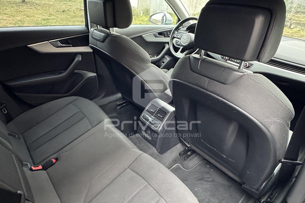 AUDI A4 Avant 2.0 TDI 190 CV ultra S tronic Design