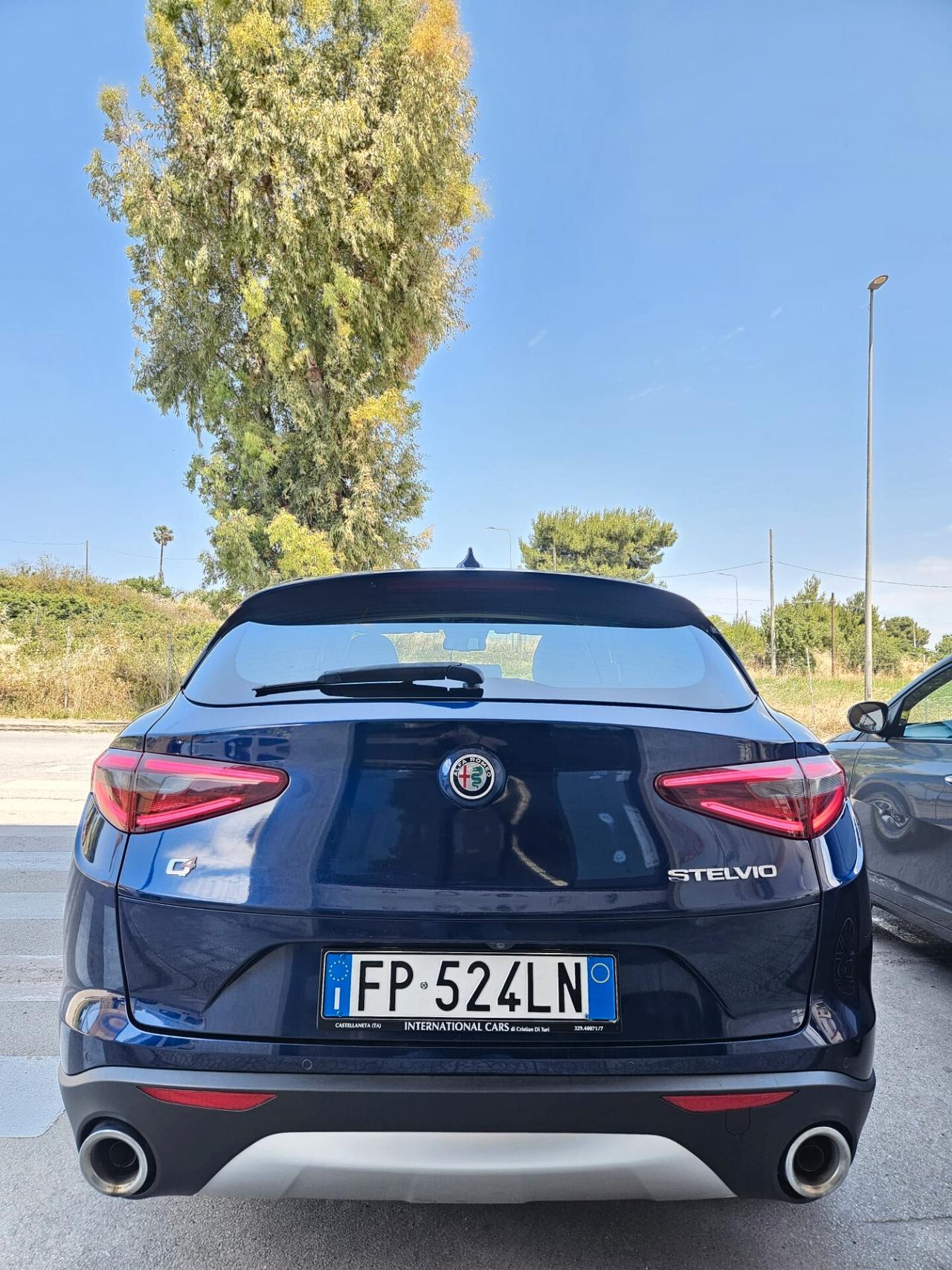 Alfa Romeo Stelvio 2.2 Q4 210cv diesel FULL