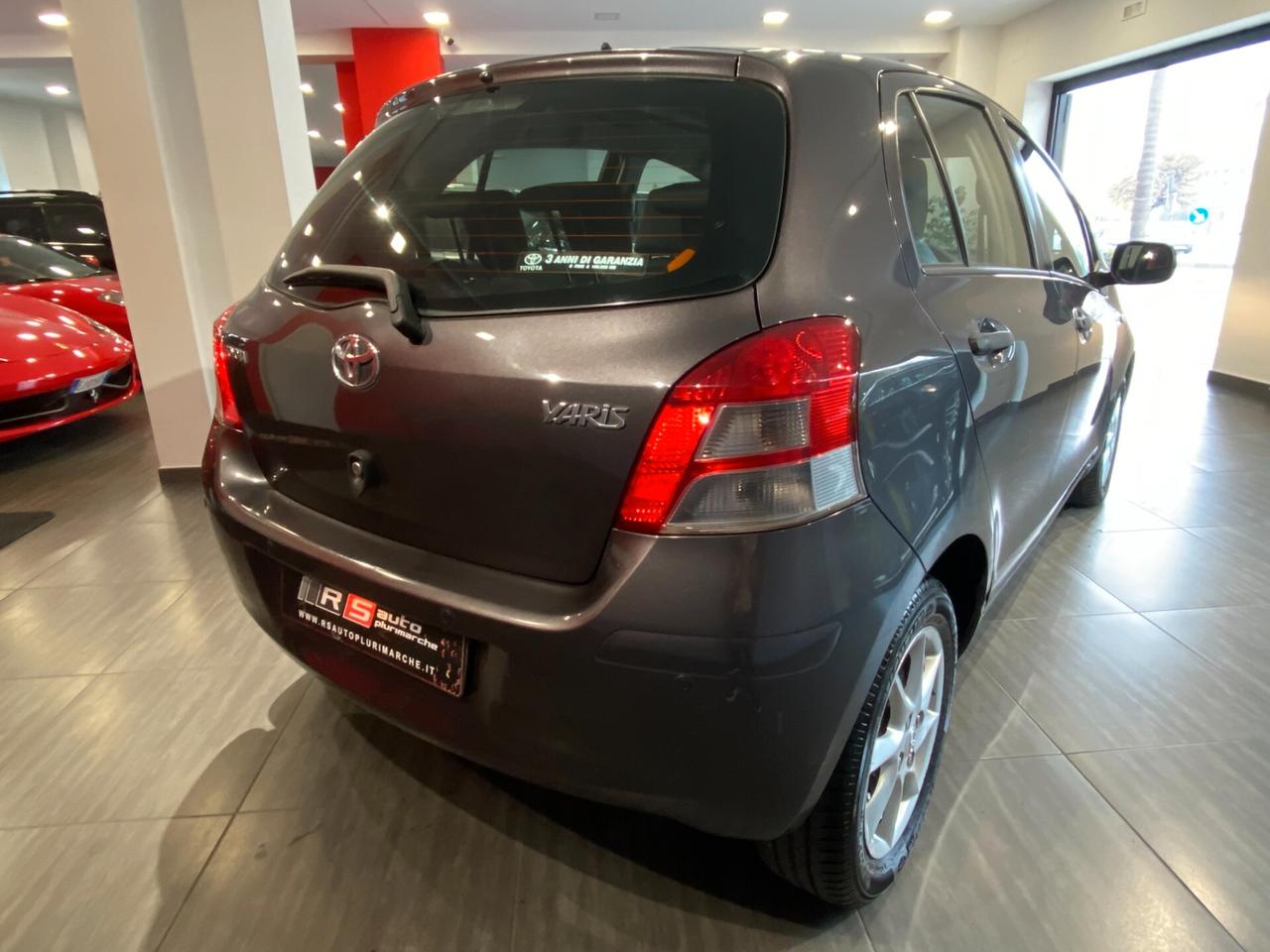 Toyota Yaris 1.4 D-4D DPF 5 porte Now