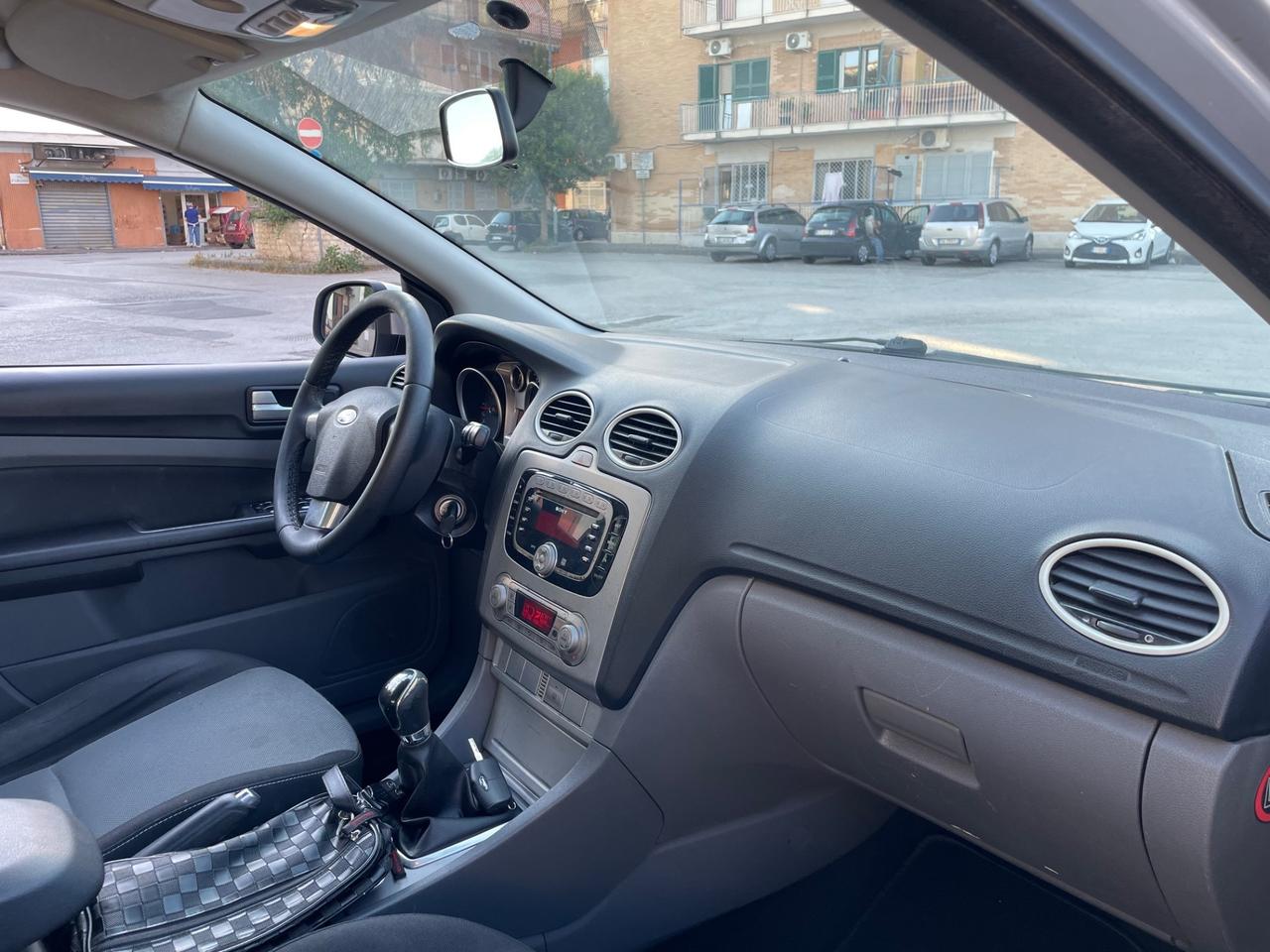 Ford Focus 1.6 TDCi 110cv Super Full 200mila KM 2011