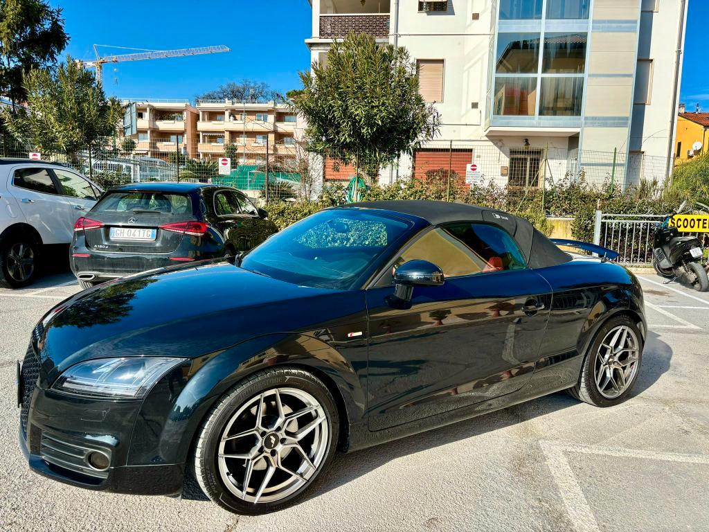 Audi TT Roadster 2.0 tfsi Advanced Plus