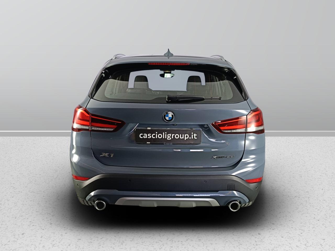 BMW X1 F48 2019 - X1 xdrive18d xLine