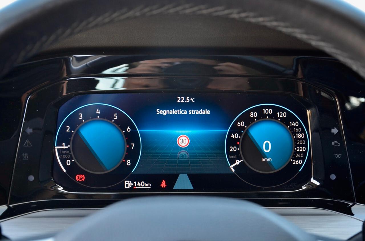 VOLKSWAGEN GOLF 1.5 TSI EVO STYLE 130cv, UFF ITALIANA, SERVICE UFF VW, EURO 6D, FARI IQ LED, NAVI, APPLE ANDROID, PERMUTE