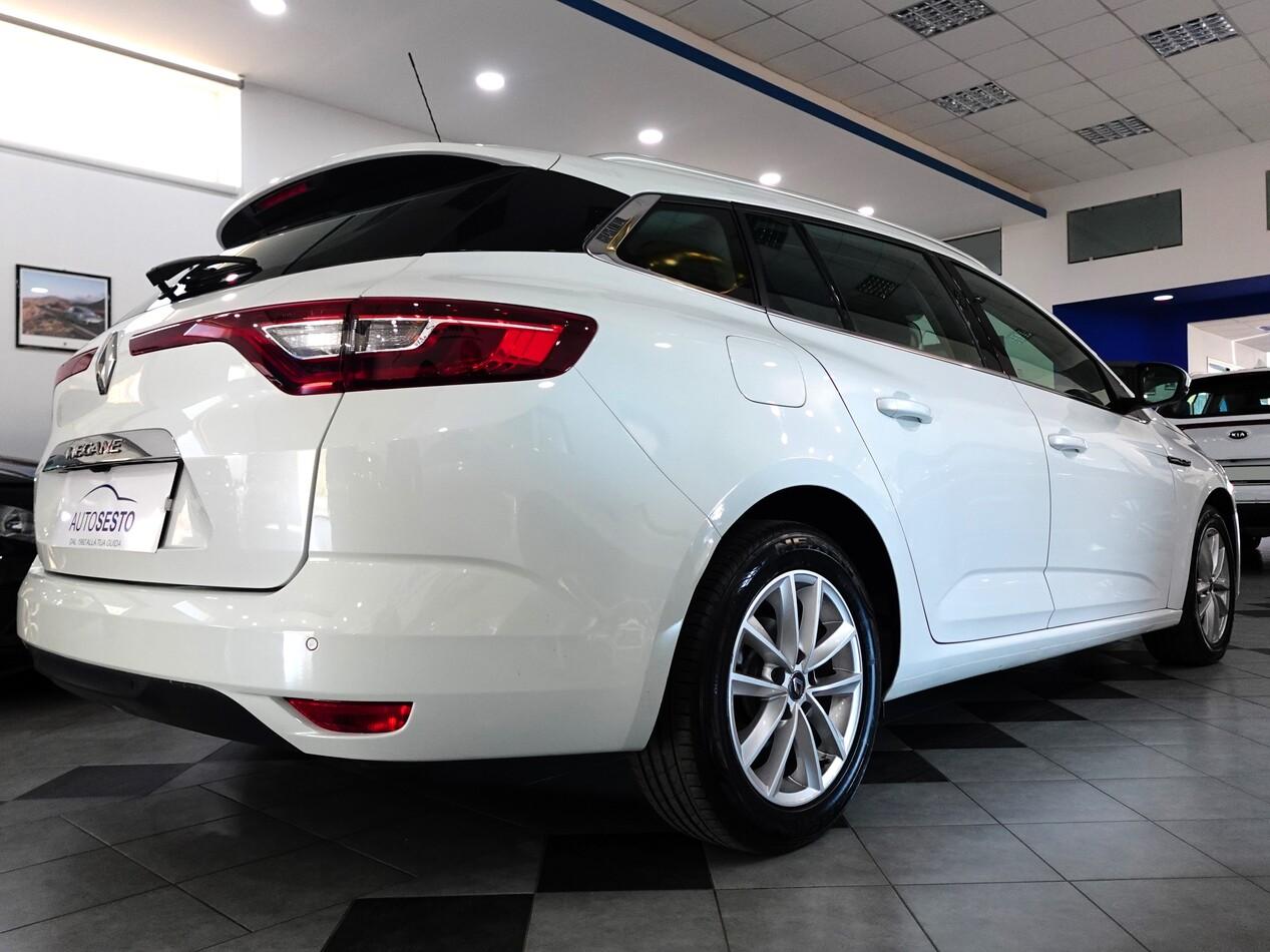 Renault Megane 1.5 BlueDCI 115 CV EDC BUSINESS SW