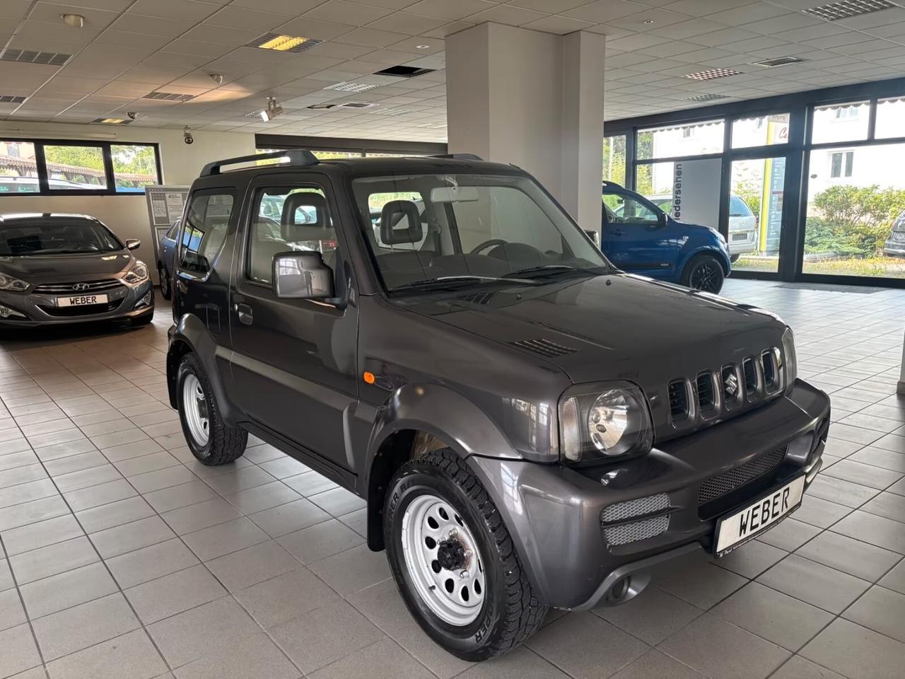 Suzuki Jimny Ranger Limited. Aria condizionata
