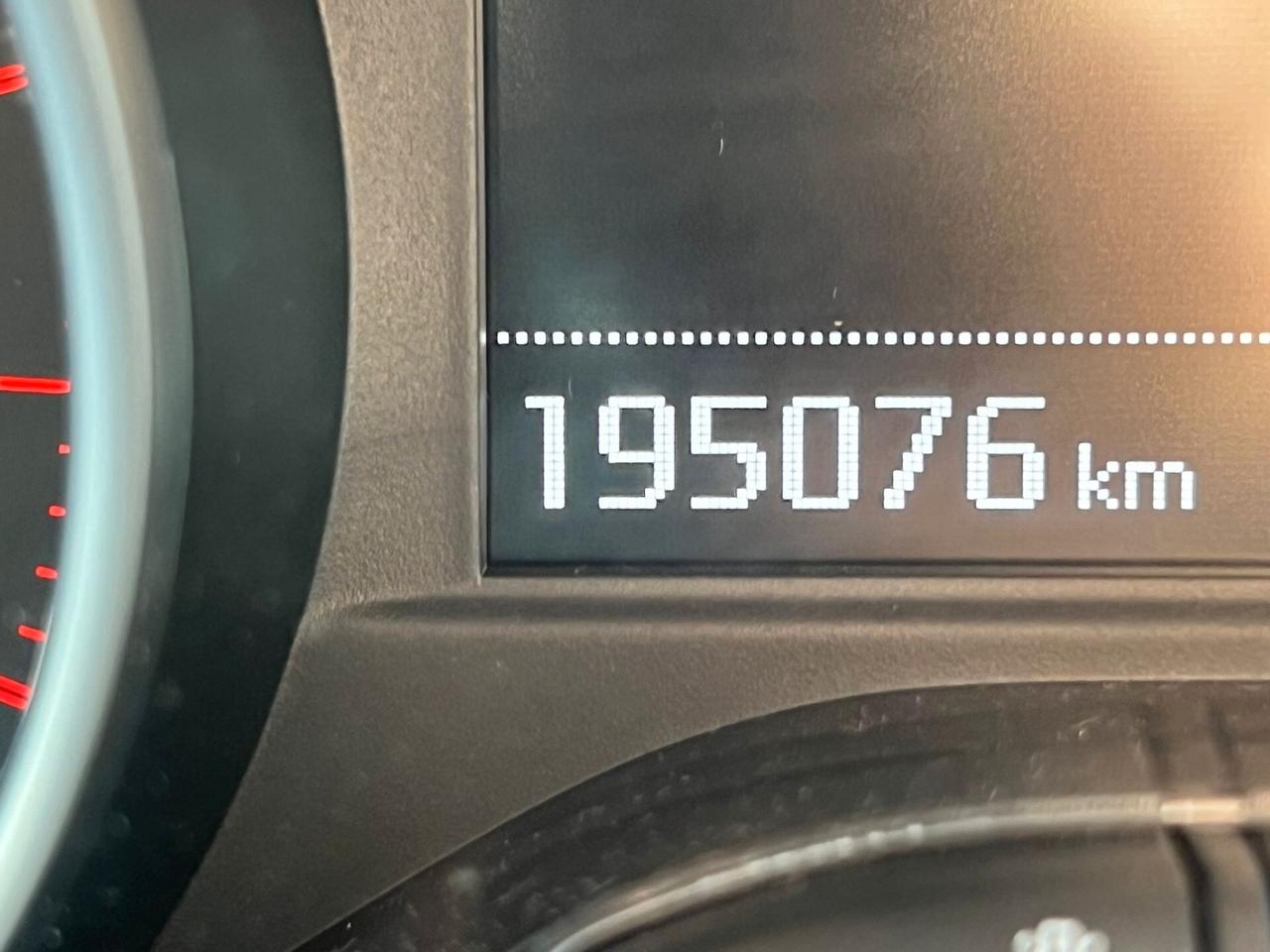 PEUGEOT 1.4 HDI 5p Allure - 2014