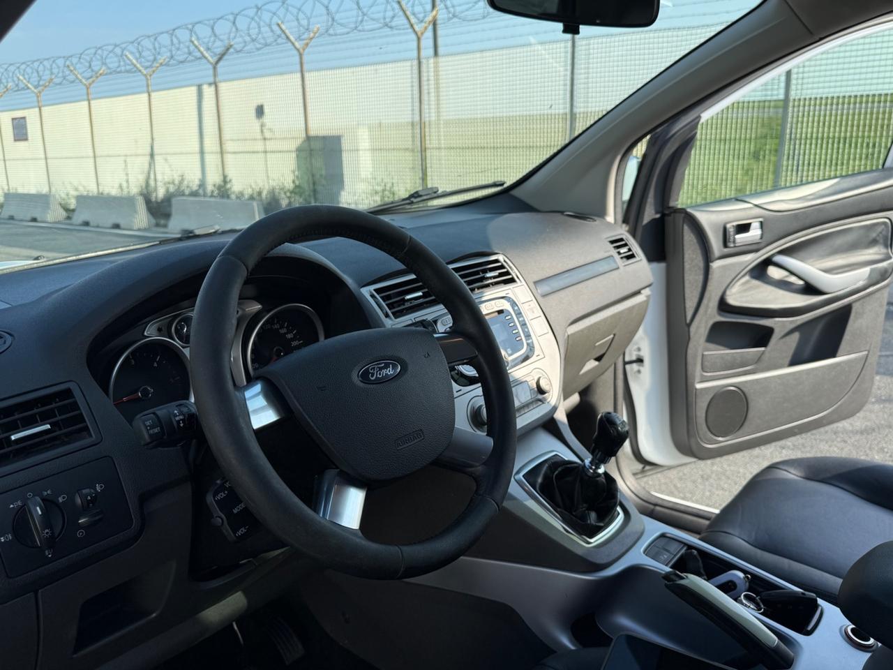 Ford Kuga 2.0 TDCi 140 CV 2WD Titanium DPF-FULL OPTIONAL