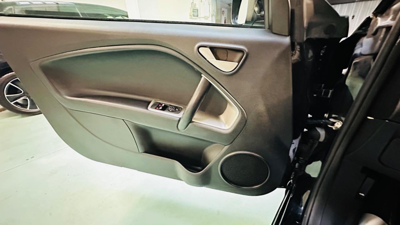 Alfa Romeo MiTo 1.3 JTDm 85 CV. Ok neopatentati