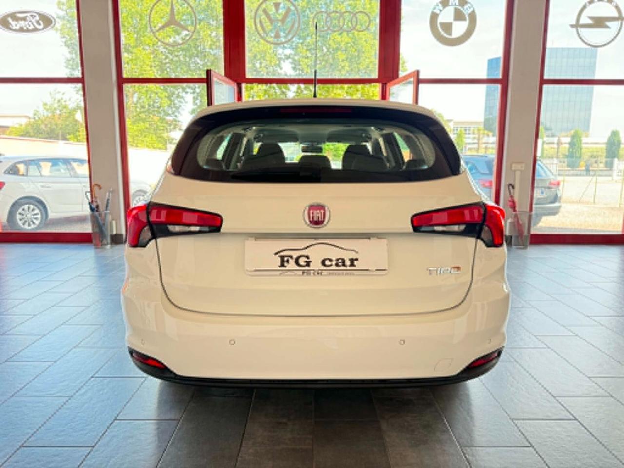 Fiat Tipo 1.4 Station Wagon Lounge 95Cv