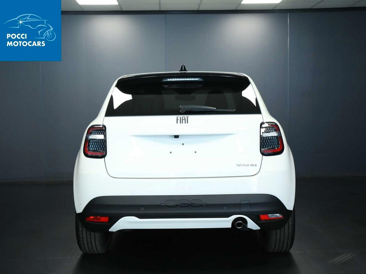 Fiat 600 1.2 110CV Hybrid MHEV DCT La Prima