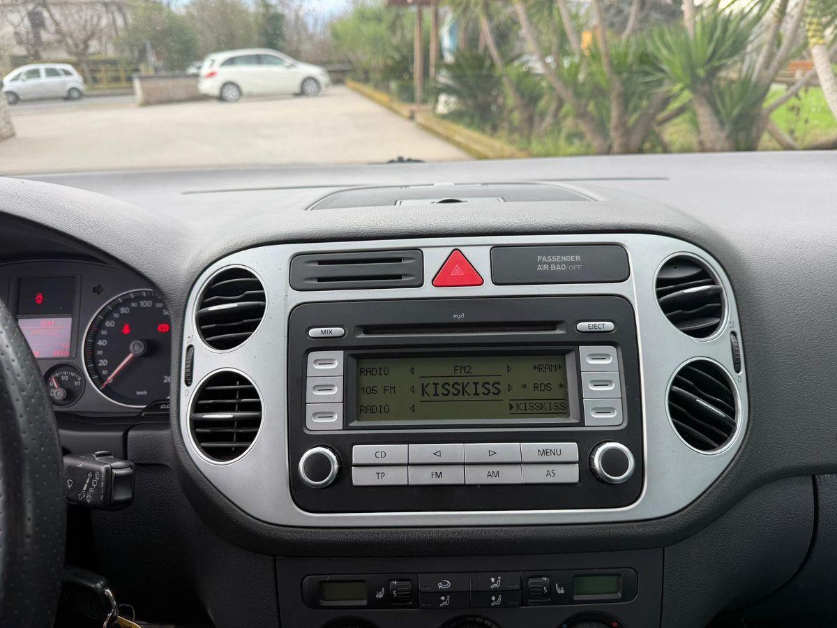 VOLKSWAGEN - Golf Plus