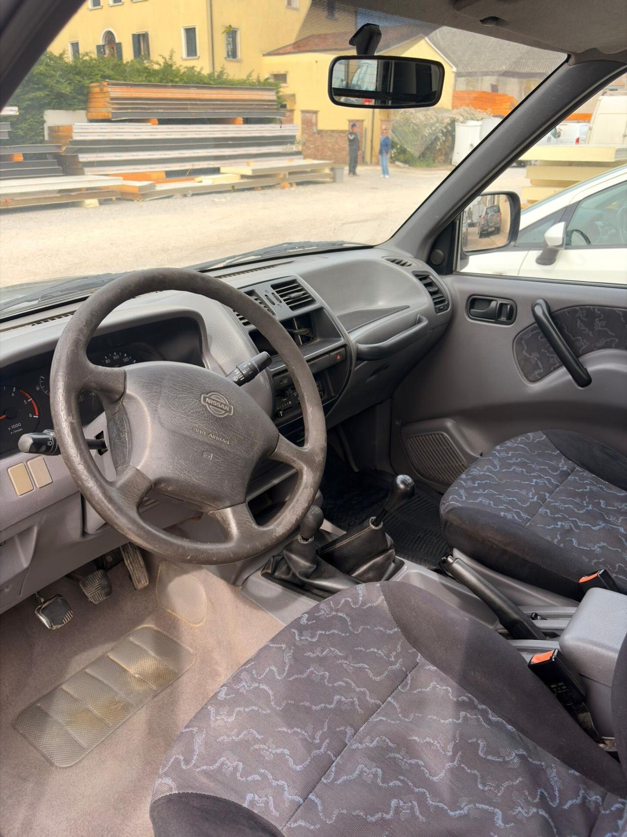 Nissan terrano 2.7 autocarro 2 posti -1996