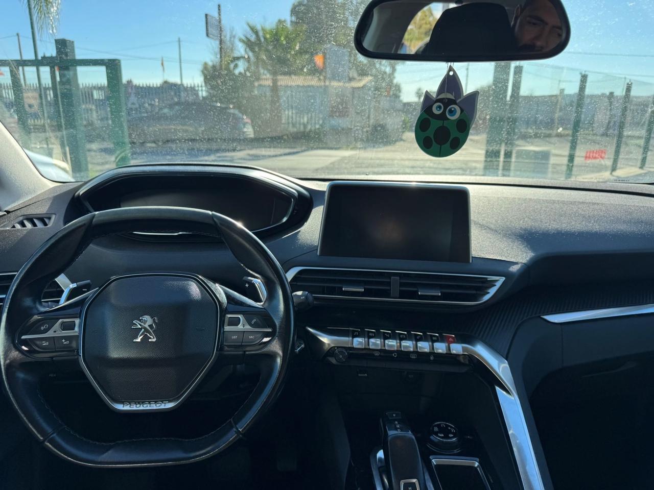 Peugeot 3008 BlueHDi 120 S&S Business