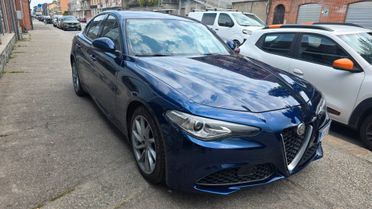 Alfa Romeo Giulia 2.2 Turbodiesel 150 CV AT8