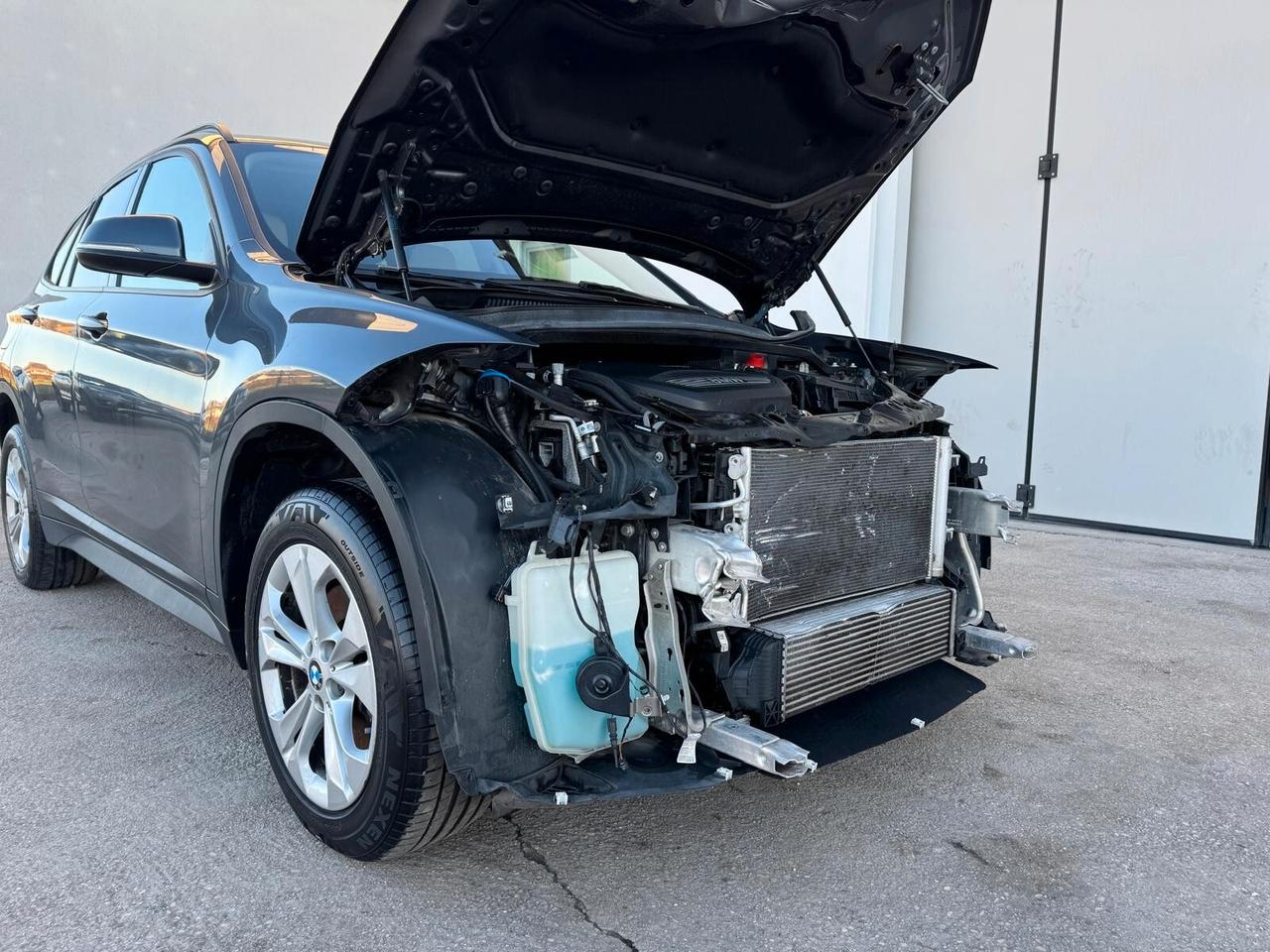 BMW X1 sdrive18d auto START INCIDENTATA