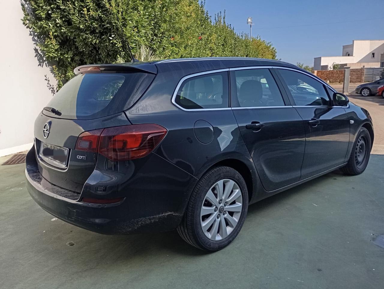 Opel Astra 1.7 CDTI 110CV Sports Tourer Cosmo