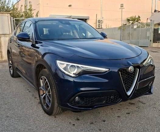 Alfa Romeo Stelvio 2.2 Turbodiesel 210 CV AT8 Q4 Super