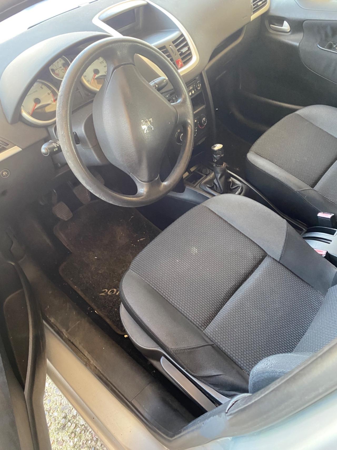 Peugeot 207 1.4 8V 75CV 5p. Energie Sport ECO GPL