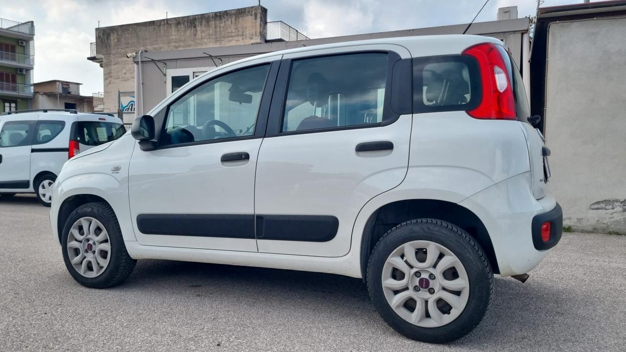 Fiat Panda 0.9 TWINAIR TURBO NATURAL POWER LOUNGE