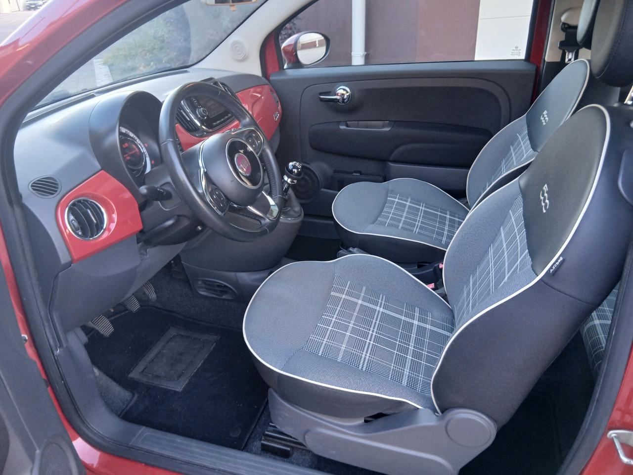 Fiat 500 1.2 Lounge tua a € 193 mese adatta per neo patentati