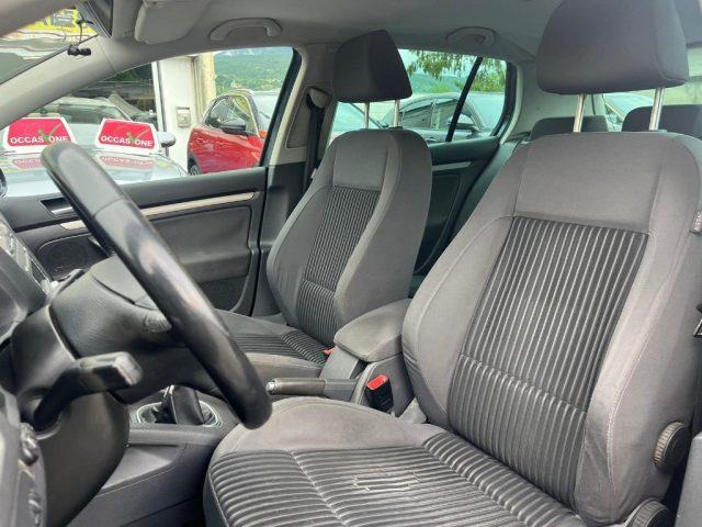 VOLKSWAGEN Golf 1.6 16V FSI 5p. SportLine