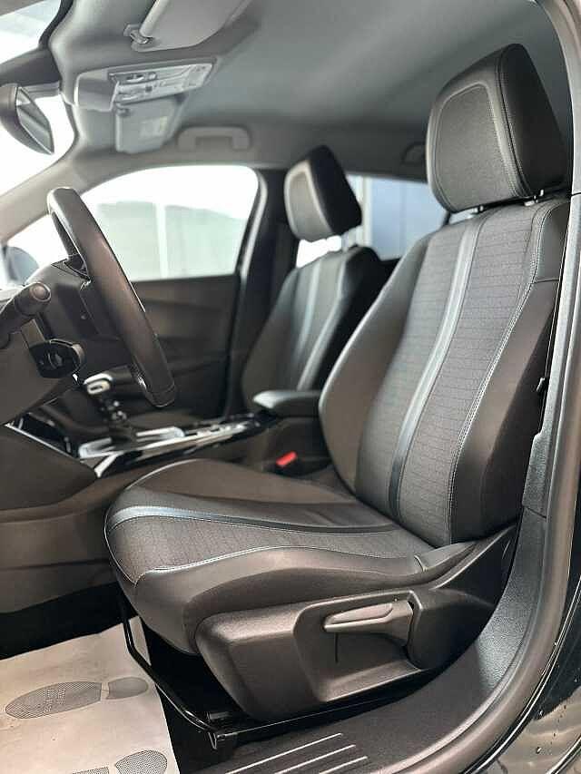 Peugeot 2008 PureTech 130 S&S Allure