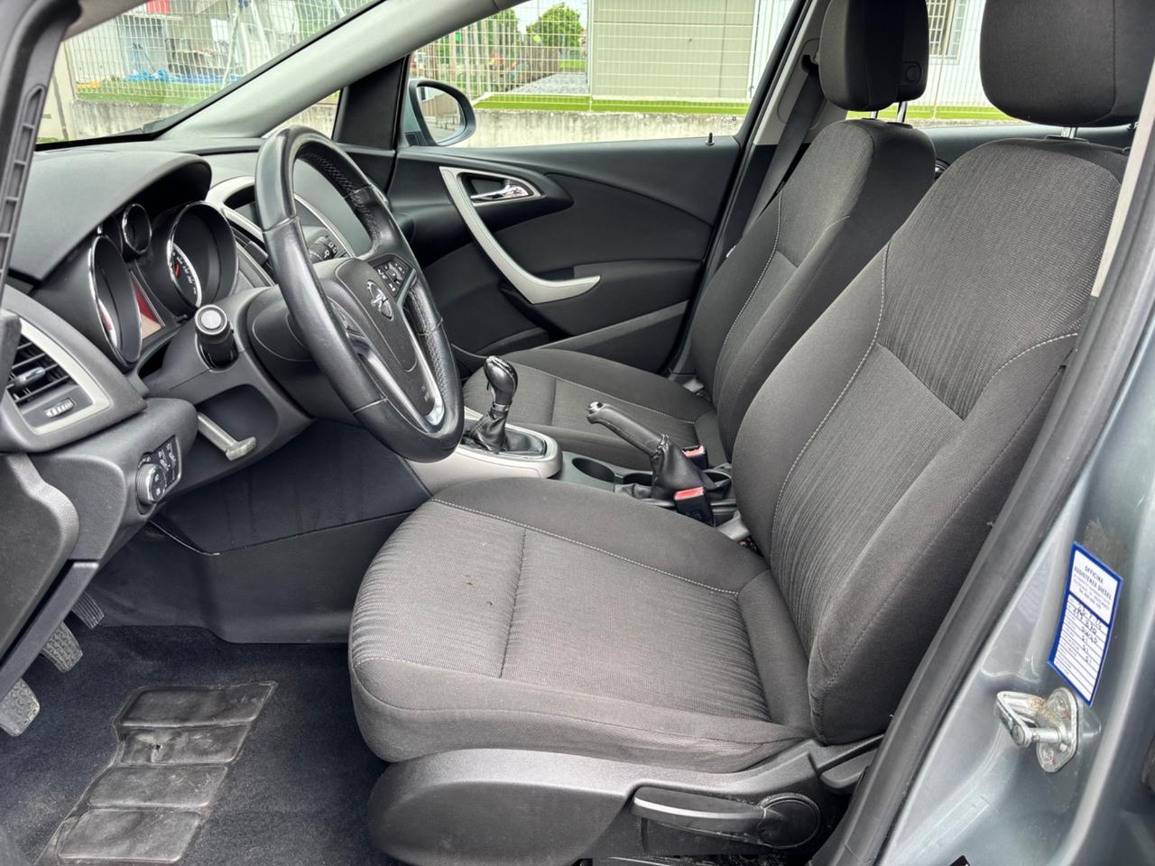 Opel Astra 1.6 115CV 5 porte Cosmo UNI PRO, GARANZIA