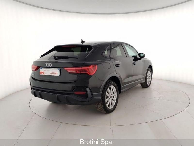 Audi Q3 Sportback 45 TFSI e S tronic Business Plus