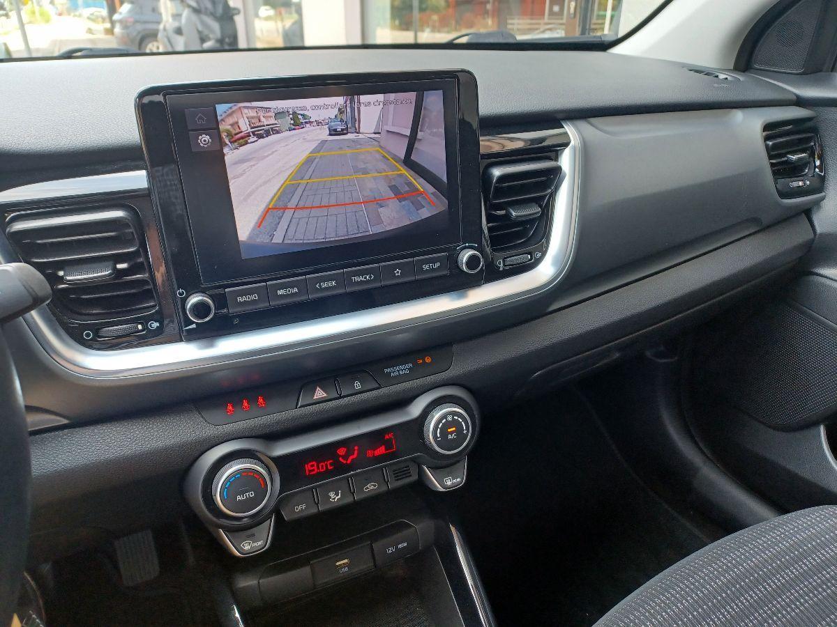 KIA - Stonic - 1.2 MPI 84 CV Style