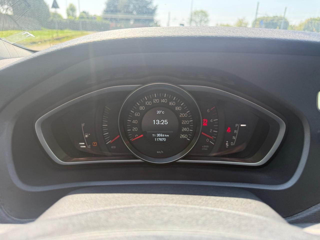 Volvo V40 D2 1.6 Powershift Momentum