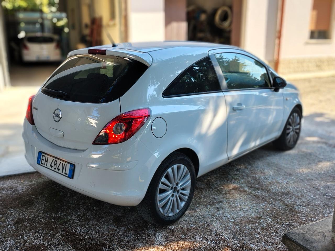OPEL Corsa 1.2 85 CV 3p. Edition (Euro 5) - IDEALE NEOPATENTATI