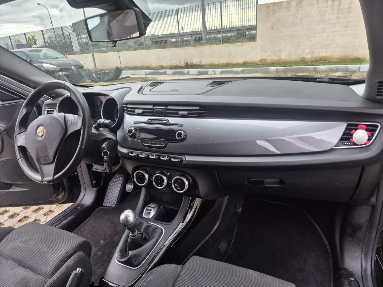 Alfa Romeo Giulietta 1.6 JTDm-2 105 CV Exclusive