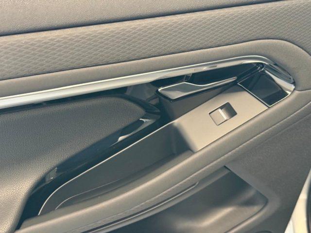 LAND ROVER Range Rover Evoque 2.0 D150 SE