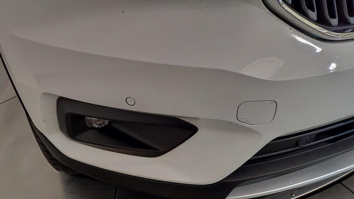 VOLVO Xc40 T2 Geartronic Momentum Pro N-1